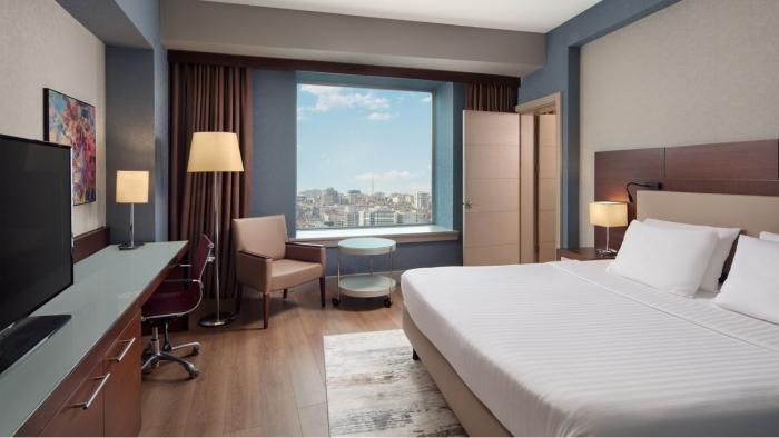 Delta Hotels by Marriott Istanbul West Rom bilde